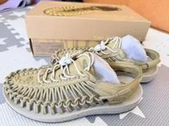 KEEN スポーツサンダル ベージュ 編み込みデザイン