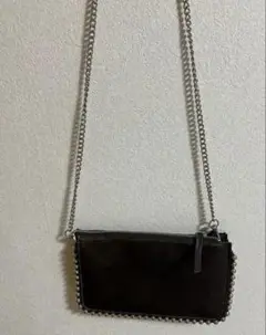 ダークブラウン