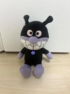 バイキンマン　ぬいぐるみ　おすわり　アンパンマン