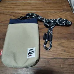 CHUMS ベージュ ネイビー サコッシュ