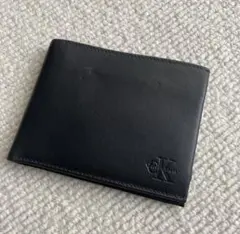 Calvin Klein 二つ折り財布 ブラックのサムネイル