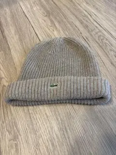 LACOSTE ニットキャップ ベージュ