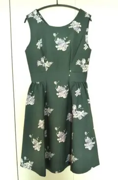 Item thumbnail for item b83190a9-fff5-44f1-9d96-0c5aecf7d2a3