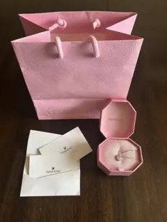 Swarovski ハート型クリスタルネックレス