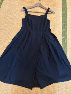 marc by marc jacobs 可愛いひざ丈ワンピース　ブラックネイビーのサムネイル