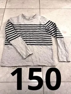 ユニクロ　長袖Tシャツ