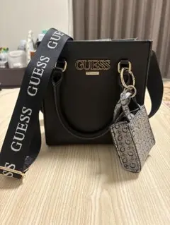 28日（金）のみオークション！落札お願いしますGUESS ゲス ショルダーバッグ