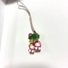 ハローキティ♡レトロ　山形限定　さくらんぼ　キーホルダー　タグ付き ハローキティ♡レトロ 山形限定さくらんぼ キーホルダー タグ付き