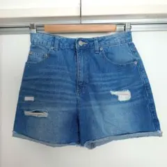 デニムブルー ダメージショートパンツ