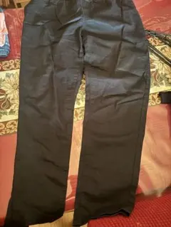 カジュアル黒ボトムス　総ゴム　大きいサイズ4L〜