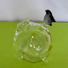 ガラス細工 ペンギンのオブジェ 花瓶 一輪挿し クリア系 インテリア