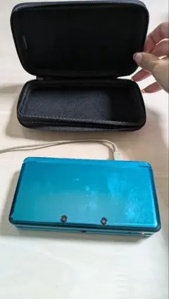 ニンテンドー3DS クリアブルー、充電コード付き ケース付き