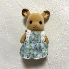 シルバニアファミリー　シカ　女の子　人形
