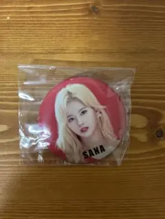 TWICE 缶バッチ　サナ