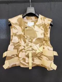 実物新品】イギリス軍 UN (国連軍）ボディアーマーカバー - メルカリ