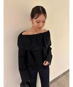 新品Mila Owenオフショルバルーンショートブラウス