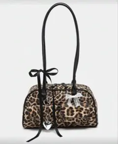 レオパード柄ショルダーバッグ