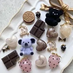 Item thumbnail for item cee8f981-b4c8-40c3-8d53-2383c4f922ba