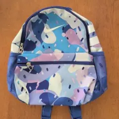 NIKE　リュックのサムネイル