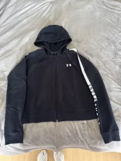 Under Armour ブラック フード付きパーカー LGのサムネイル