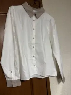 ハニーズ　シャツ