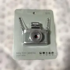 【新品未開封】3coins ミニトイカメラ グリーン スリコ