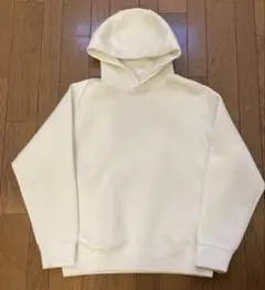 ユニクロ　ウルトラストレッチドライスウェットプルパーカ　341-435102