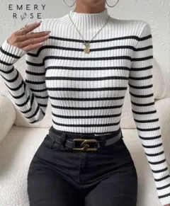 ボーダー柄　長袖　しましま　ハイネック