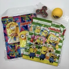 【新品未使用】ミニオンズミニ巾着袋2枚&ハンドスピナー&置き物　４点セット