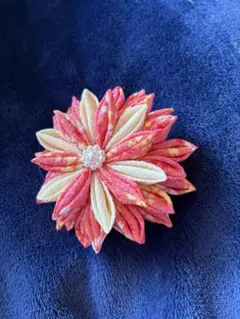 和風花ヘアクリップ ピンクと白