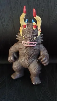★ウルトラマン怪獣シリーズ　ミクラス　ソフビ