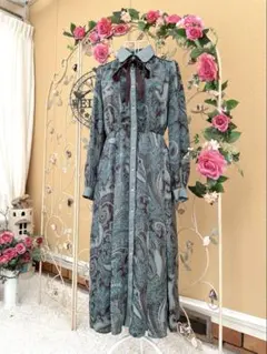 極美品✨2025✨グレースコンチネンタル マルチ刺繍フレアワンピース 36