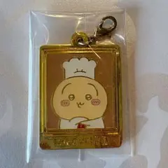 ちいかわレストラン　メタルチャーム　うさぎ