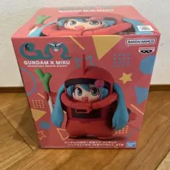 ガンダム４５周年記念　初音ミク　フィギュア　シャアザクぐるみ　初音ミクver