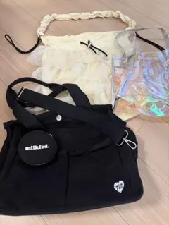 バッグまとめ売りのサムネイル