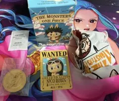 ONE PIECE お台場夢大陸 TVクルー 缶バッジ ニコ・ロビン - メルカリ