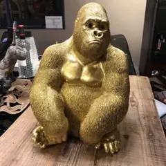 ゴールドゴリラ 置物 約30cm モダン　人気ブランドKARE モンキーゴリラサイドミディアム ゴールド(E-b) デコフィギア