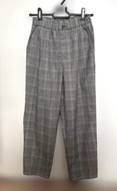 ユニクロ　GIRLS タックワイドテーパードパンツ（チェック）