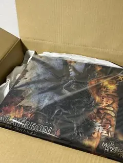 【新品・未開封】モンスターハンター 煌黒龍 アルバトリオン フィギュア