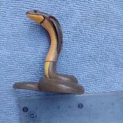 コブラ フィギュア 爬虫類 ミニチュア