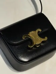 CELINE トリオンフ ショルダーバッグ ブラックのサムネイル