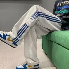 Item thumbnail for item d9db69aa-23bc-4e1c-87e6-abc32b18e2d9