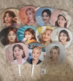 2026年最新】twiceジヒョうちわの人気アイテム - メルカリ