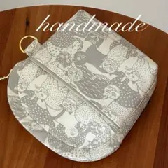 縦長◼️ハンドメイドポーチ ファスナーポーチ 猫 ねこ 小物入れ ポケット付き北欧