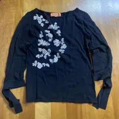 SUNAUNA レプシィム 長袖カットソー ブラック 花柄刺繍のサムネイル