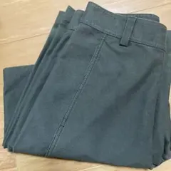 ユニクロ　ジャージーバレルレッグパンツ　オリーブ　Mサイズ