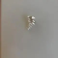 ビジュー イヤーリング　片耳用