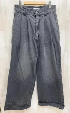 SOERTE ソエルテ ツータック ワイドデニムパンツ メンズM グレー系のサムネイル