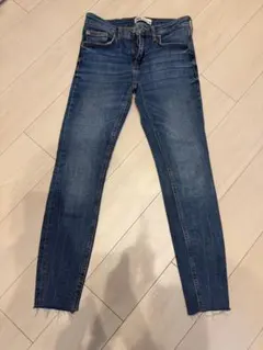 ダークブルー スキニーデニム フリンジ裾