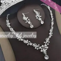 ○セット☆ピアス ネックレス ジルコニアアクセサリー 花ブライダルウェディング